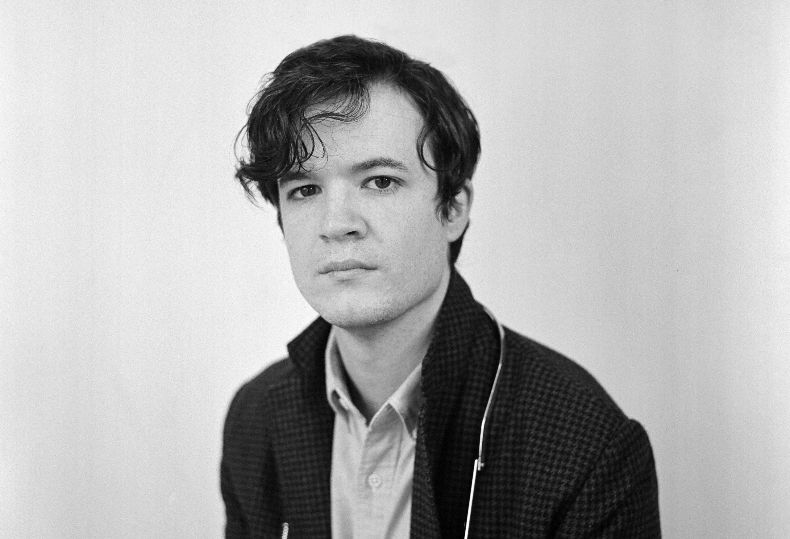 Video Premiere Tom Moran “Roommate of a Friend of Mine” Americana UK