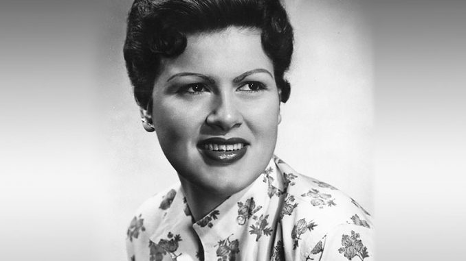 Patsy Cline promotional photo for Decca Records 1961 Free Use