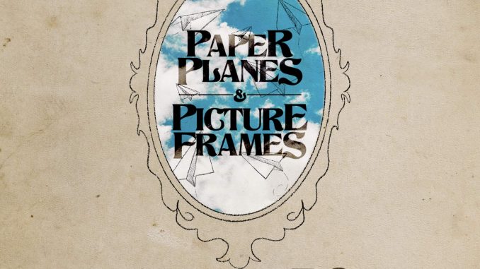 Quick paper palnes and picture frames