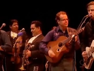 Calexico featuring Mariachi Luz de Luna performing Crystal Frontier, Barbican, London, 2004