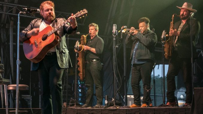 Nathaniel Rateliff BD23