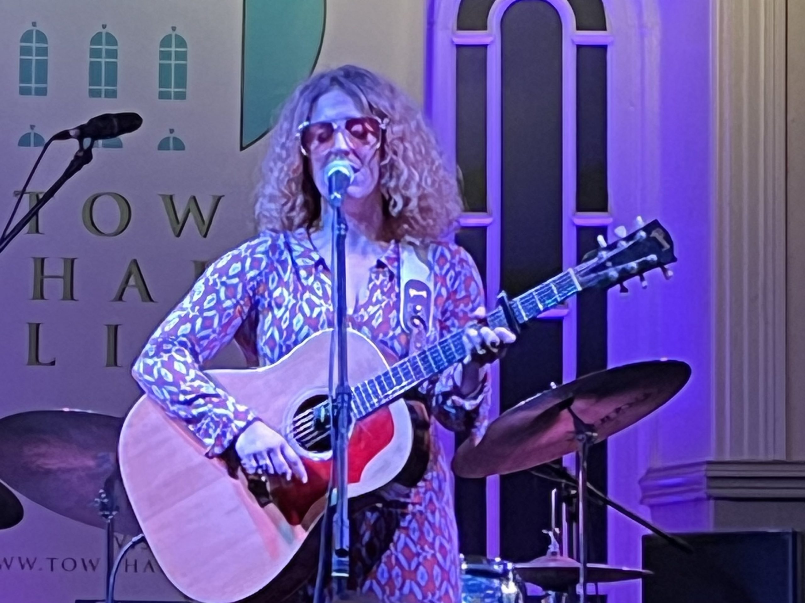 Live Review Lauren Housley & The Northern Cowboys + Stella Prince, The