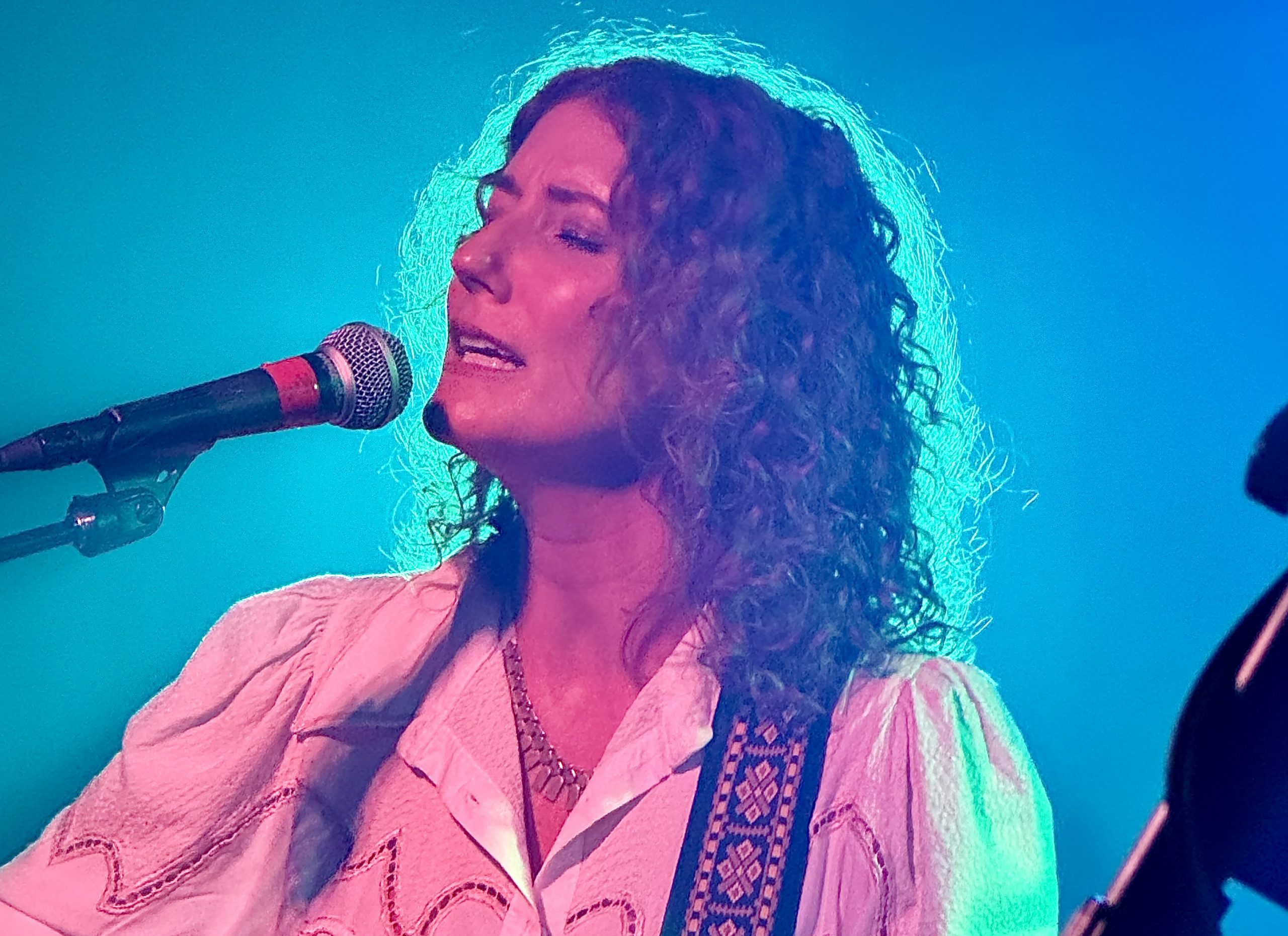 Classic Clips: Kathleen Edwards – Live at Massey Hall, 4th May 2018 ...