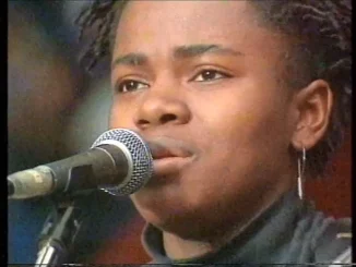 Tracy Chapman live at Wembley 1988