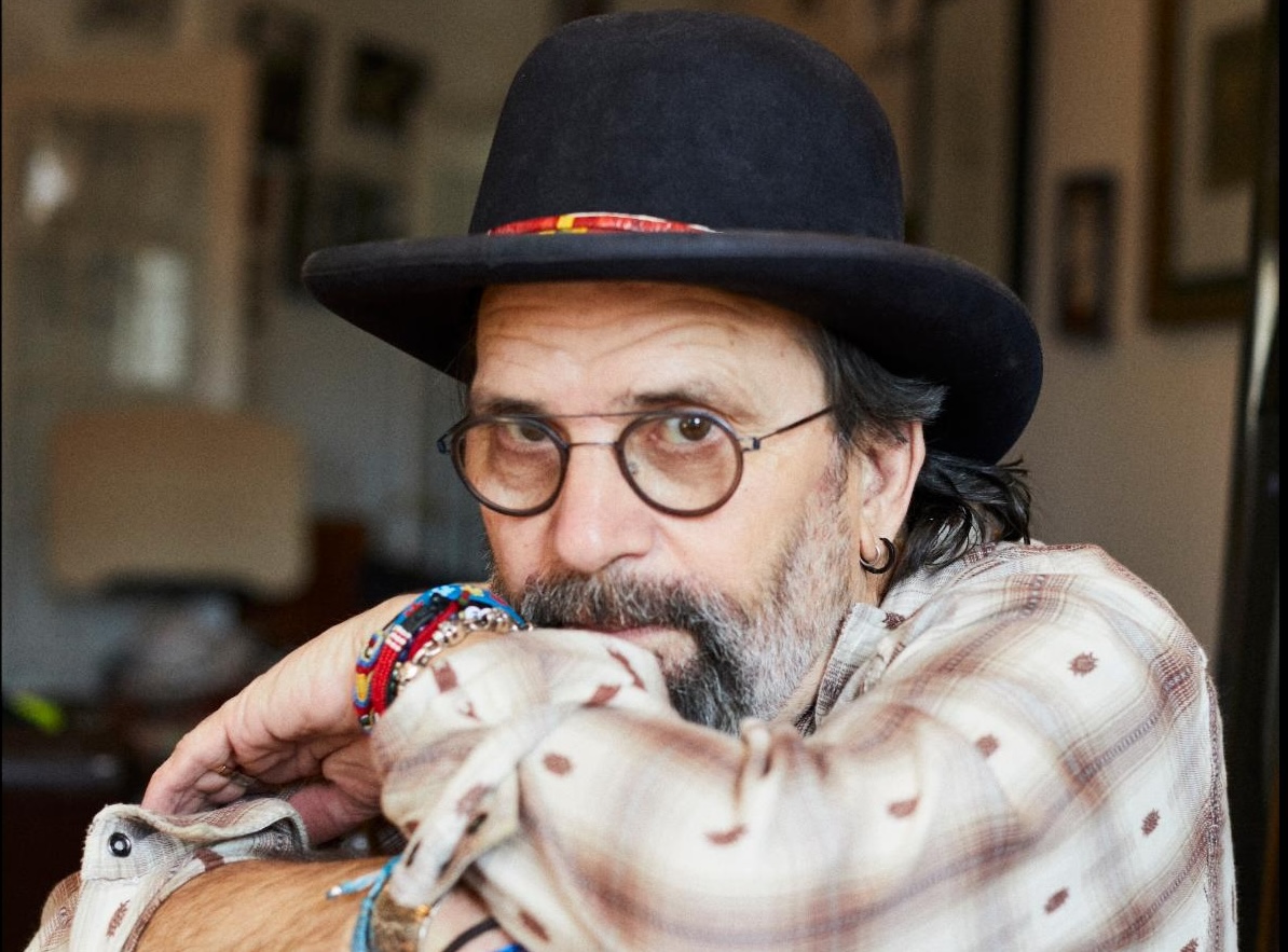 Preview: Steve Earle to release new live album “Alone Again (Live ...