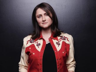 Essentials: Erin Enderlin approved and correct size. Edit