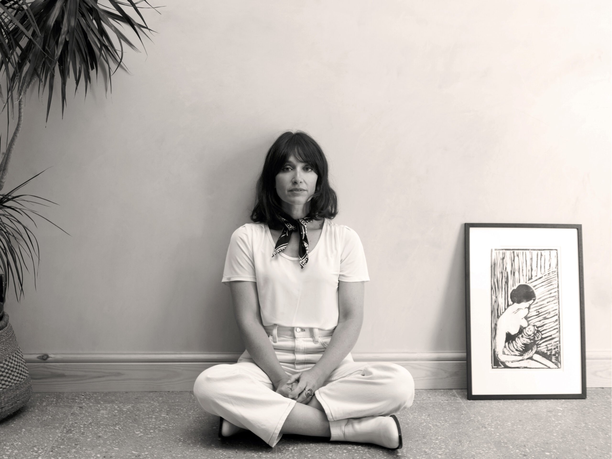 Juanita Stein announces release of fourth album “The Weightless Hour