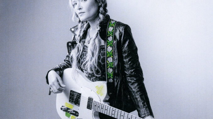 Album cover artwork for "Unhinged" by Sophie Gault