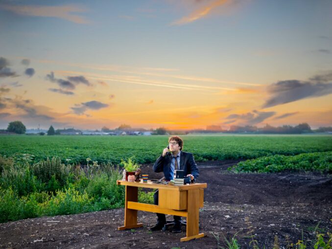 artwork for Luke James Williams album Lime Hotel