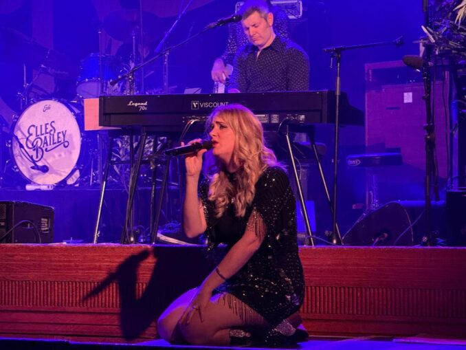 Concert from London show