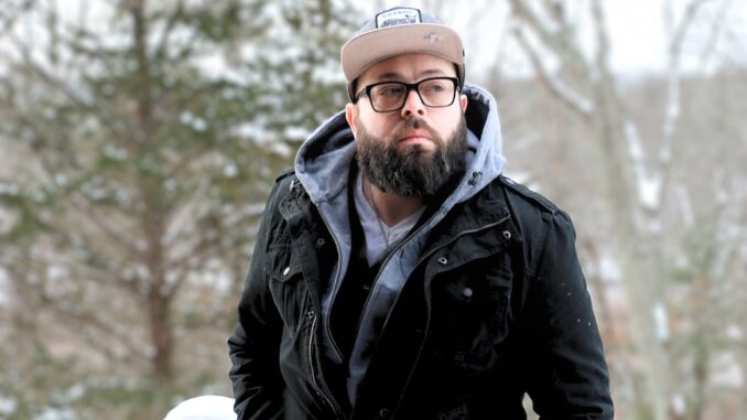 Promo photo of Frank Viele