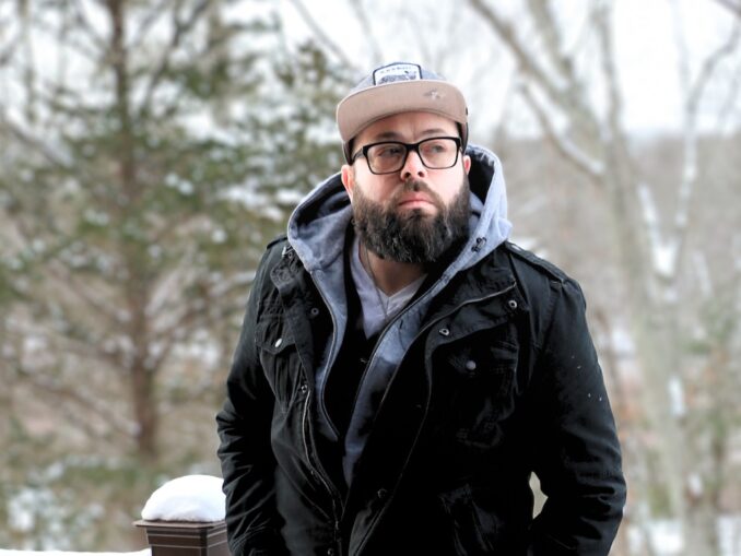 Promo photo of Frank Viele