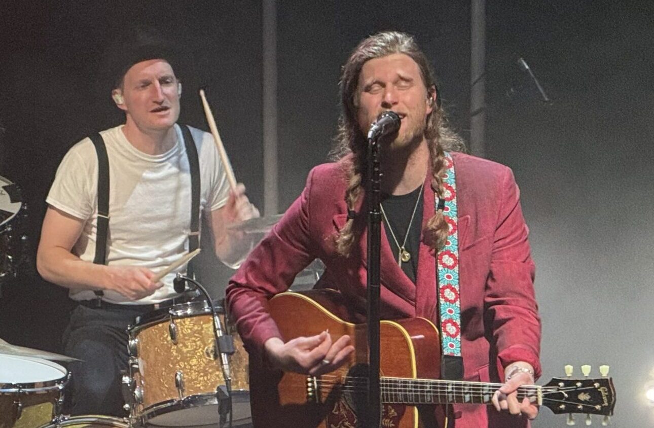 Live Review The Lumineers, Hoxton Hall, London 17th January 2025