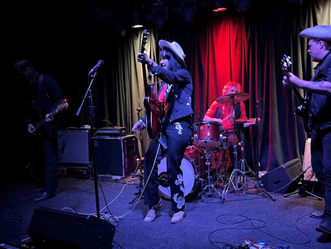 Picture of Jenny Don't And The Spurs at The Trades Club Hebden Bridge . 12/08/2026