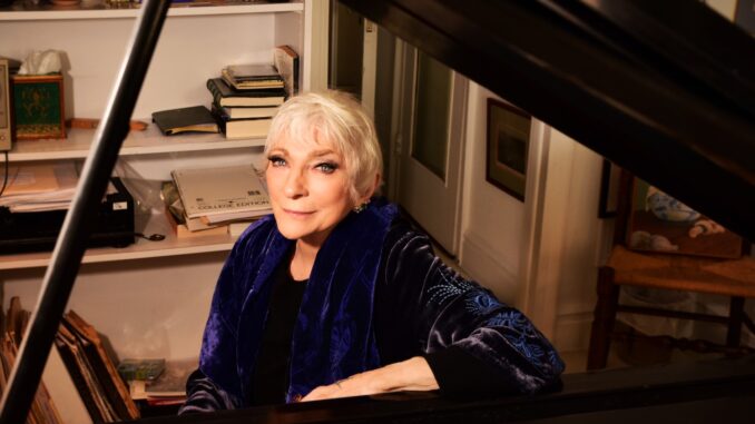 JudyCollinsphoto