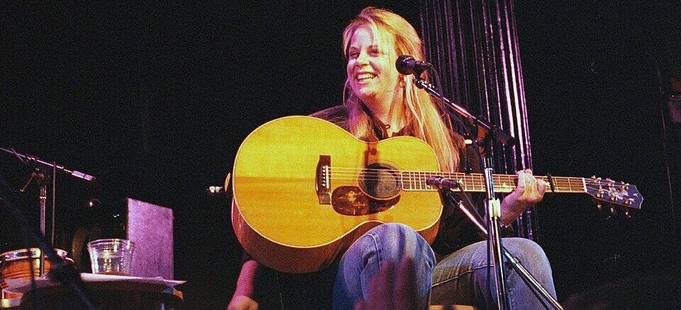 Mary Chapin Carpenter at The Bottom LIne, New York City 24th October 2006