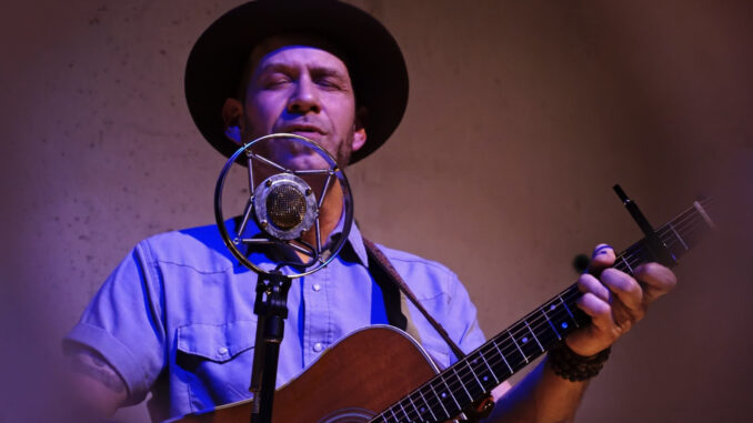 Promo photo of Scott Cook