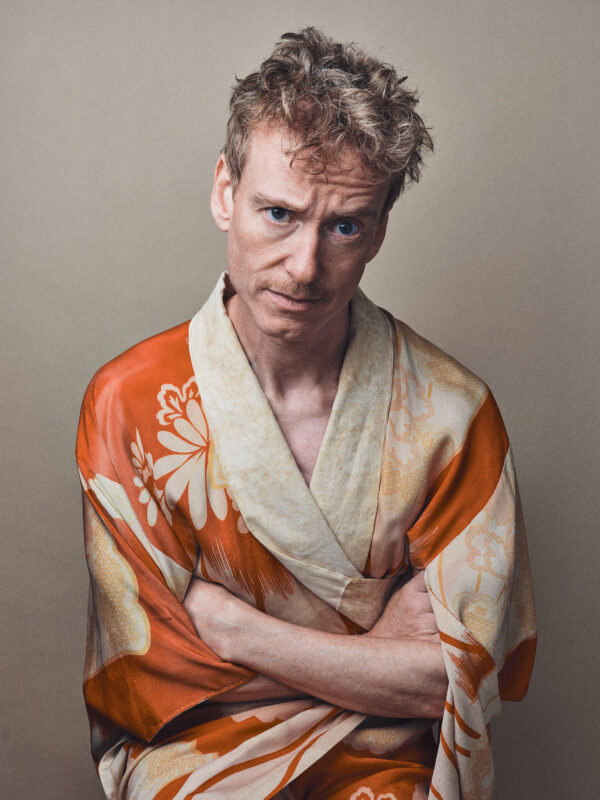 Artist promotional photo 