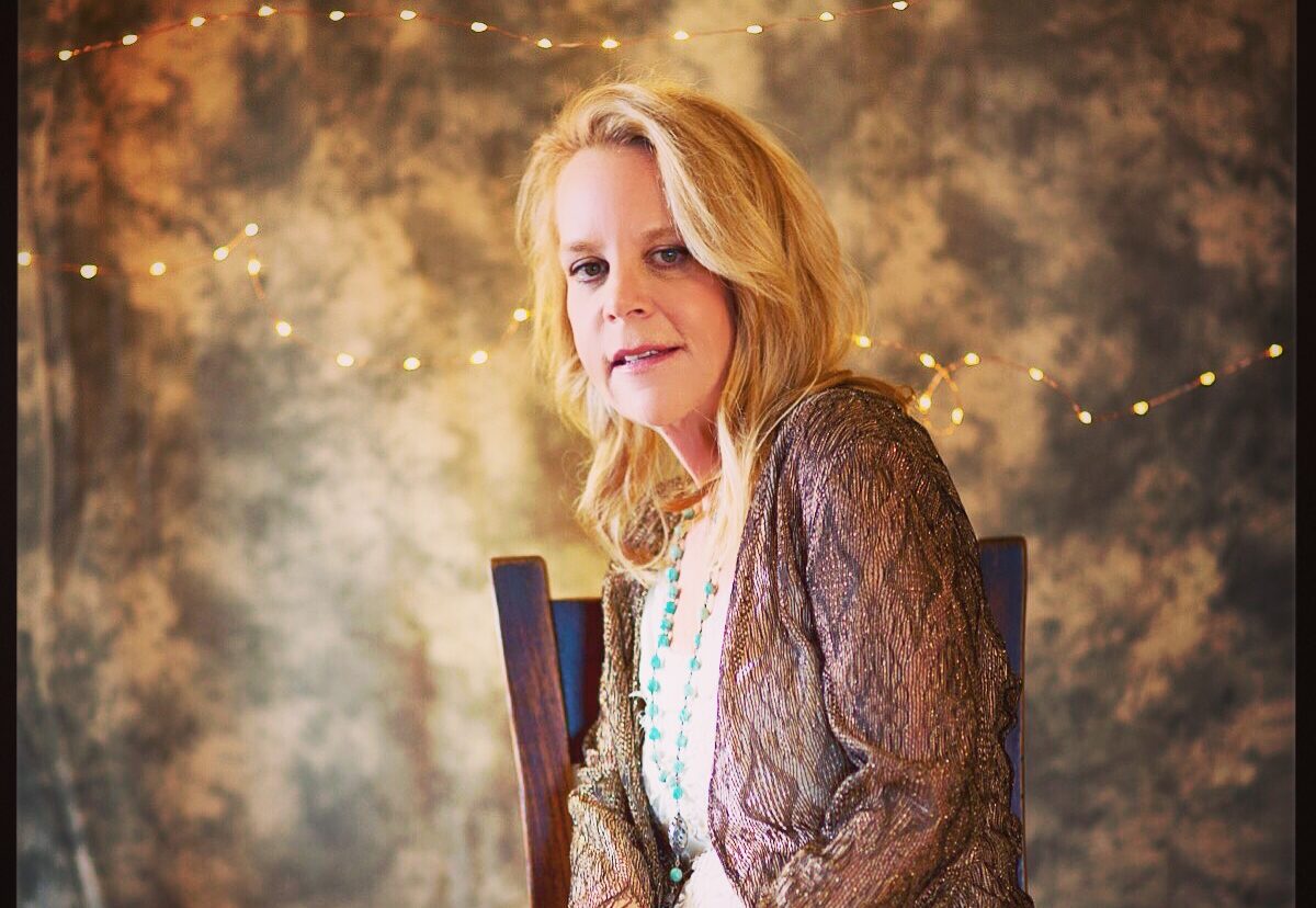 Mary Chapin Carpenter shares her “Personal History” in June