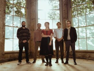press shot Around About Dusk provided by band 16/06/2026